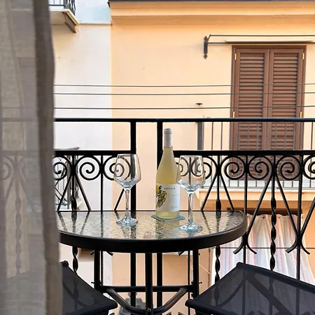 Apartament Auria House *